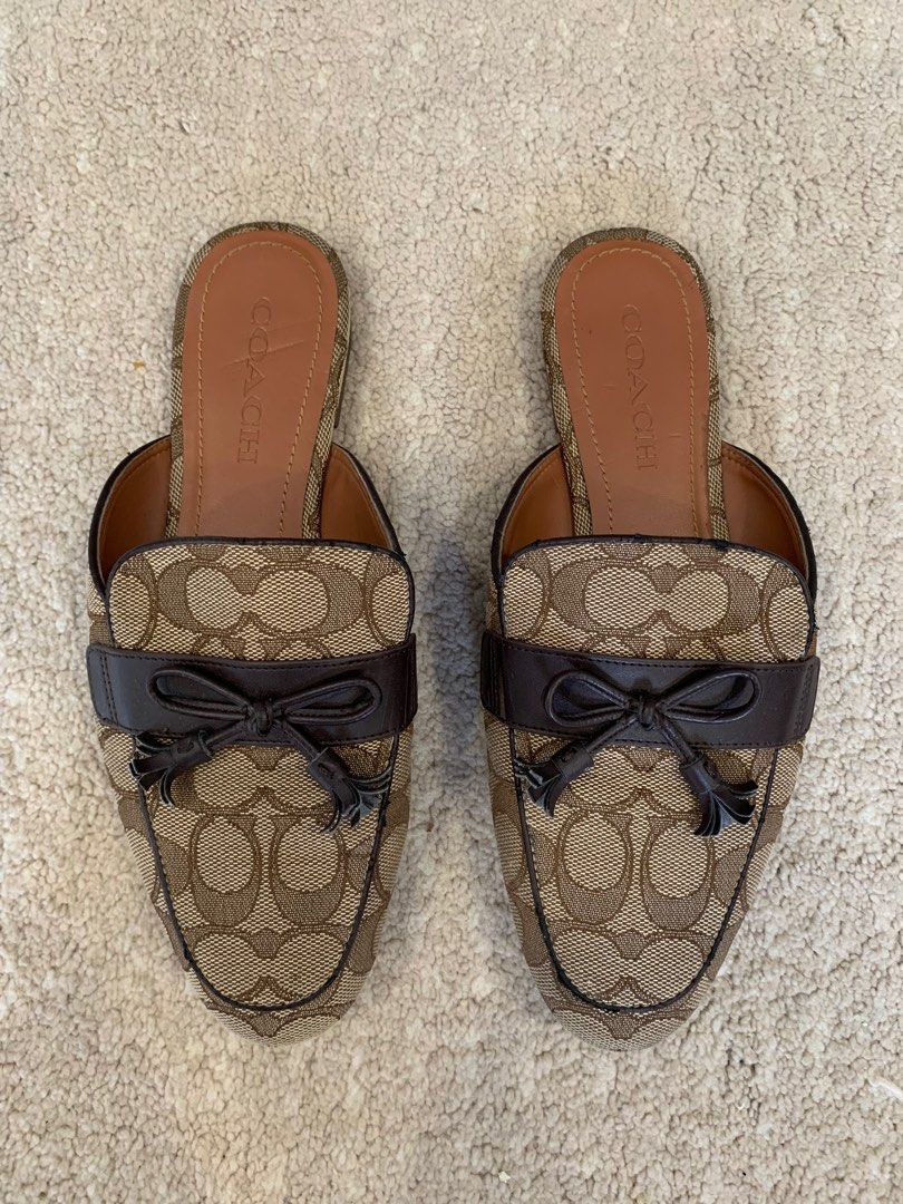 Stassi slide coach best sale