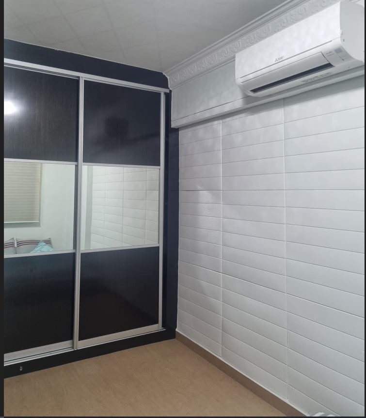 668 Jurong West*NO AGENT FEES*, Property, Rentals, Room Rentals on