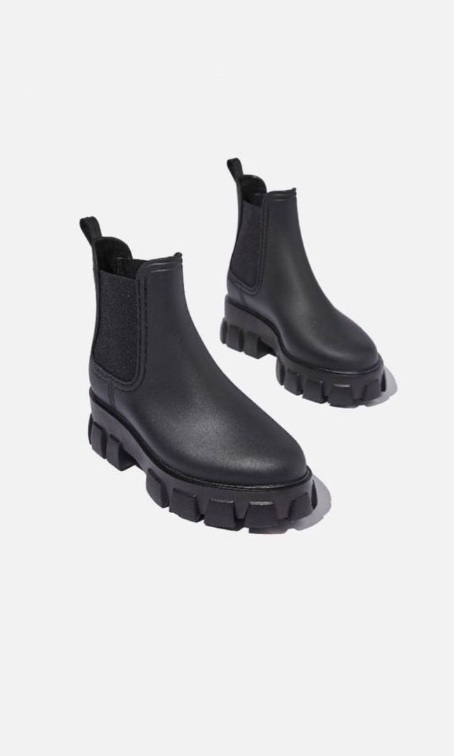 Black boots deals cotton on