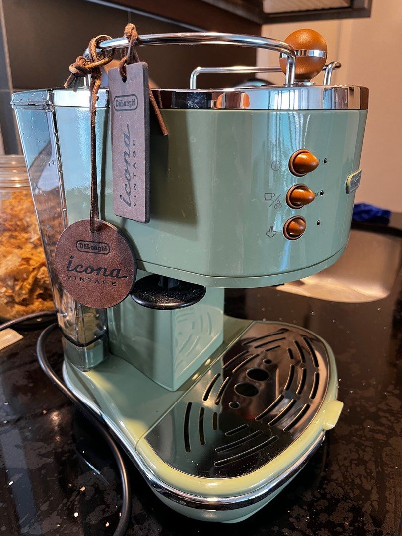 Delonghi Icona coffee machine with burr coffee grinder, TV & Home ...