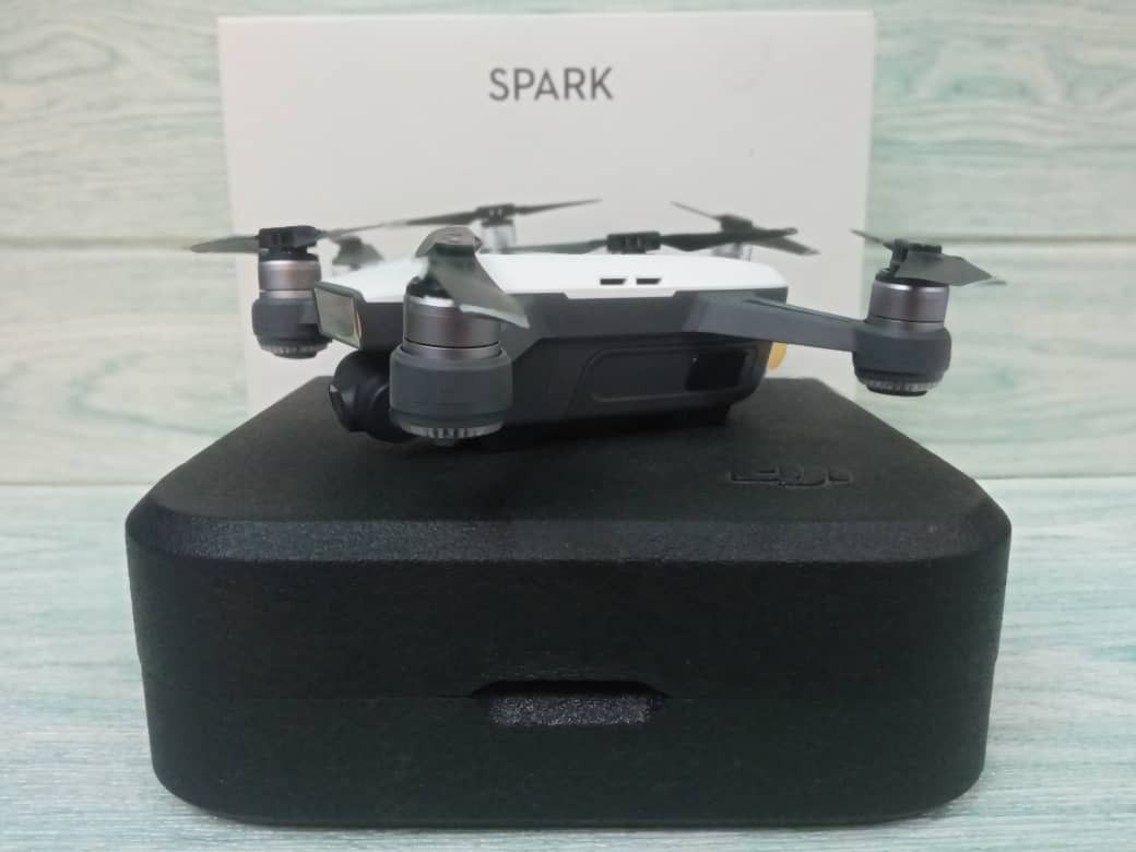 Drone dji spark store alpine white