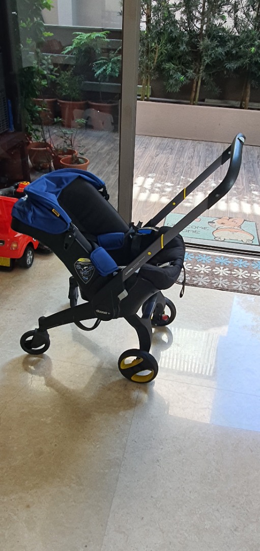 Doona for sale, Babies & Kids, Going Out, Strollers on Carousell