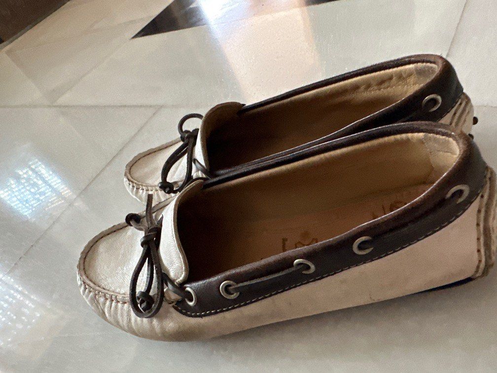 Ecco loafers, Women's Fashion, Footwear, Loafers on Carousell