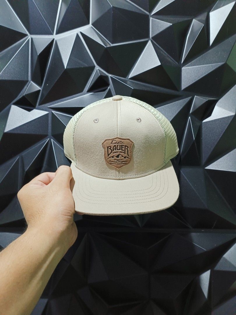 Eddie bauer hot sale trucker hat