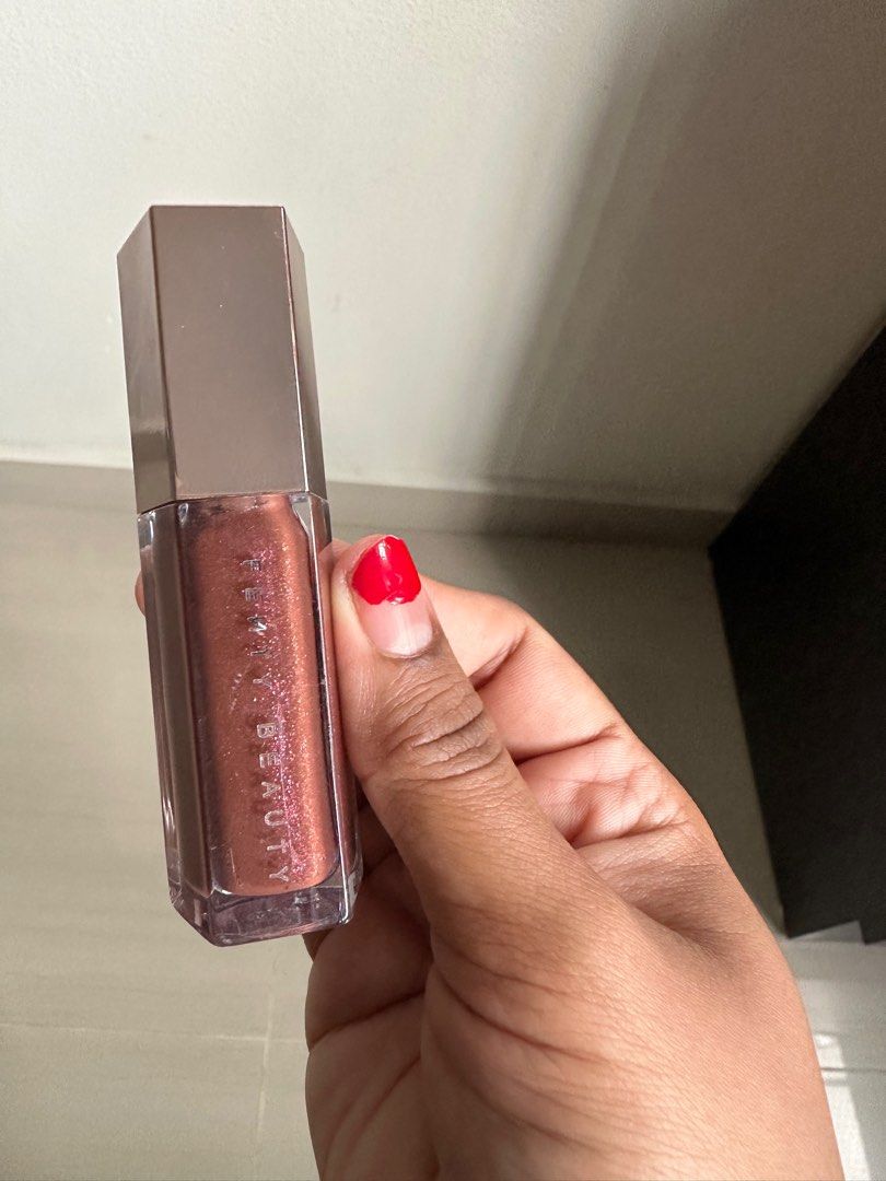 Fenty Beauty Hot Chocolit Gloss Bomb, Beauty & Personal Care, Face ...