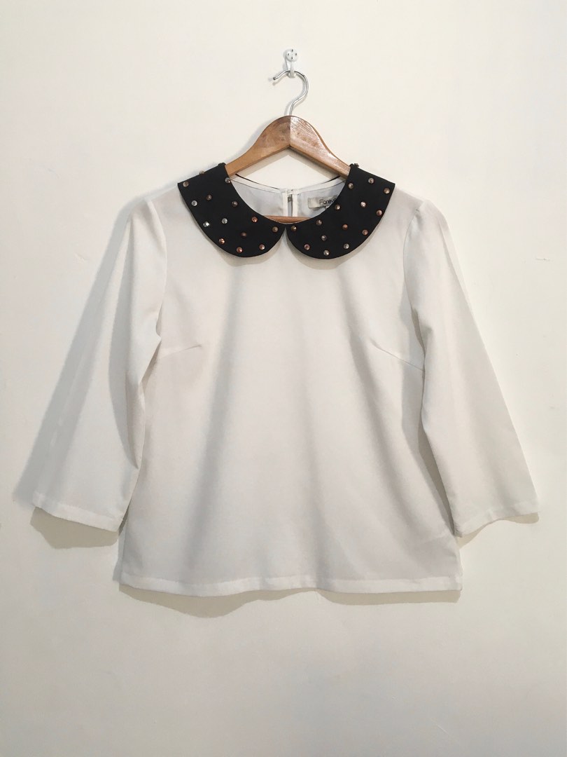 FOREVER 21 studded peter pan collar blouse Women s Fashion Tops