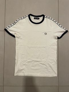 (Category: ) located in . Submitted by generationclothing (Listing ID 1242652396, Image 1). Description: .