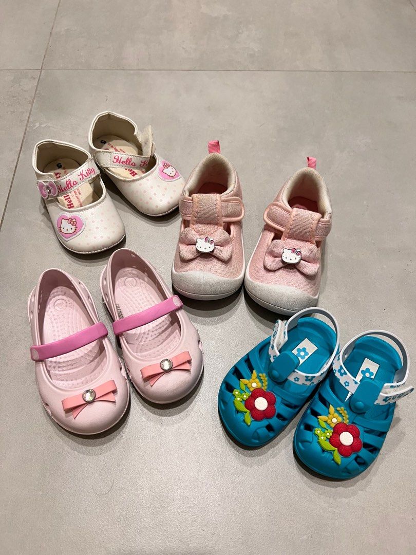 Free clothes and shoes online