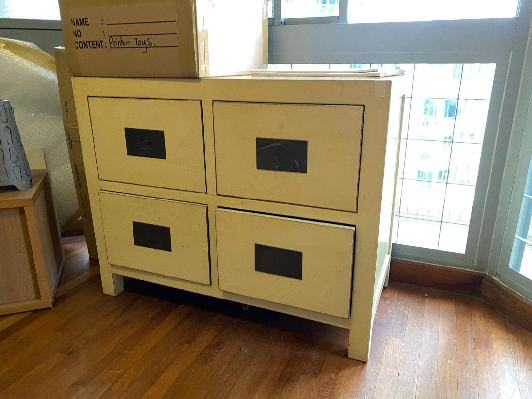 Free Chest FREE Chest, Furniture & Home Living, Furniture, Other Home Furniture on ...