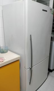 (Category: ) located in . Submitted by ca_lif (Listing ID 1242654936, Image 1). Description: .