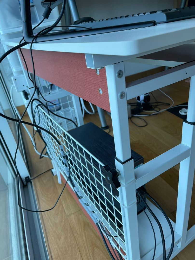 Height Adjustable Desktop Computer Desk Movable with free extention ...