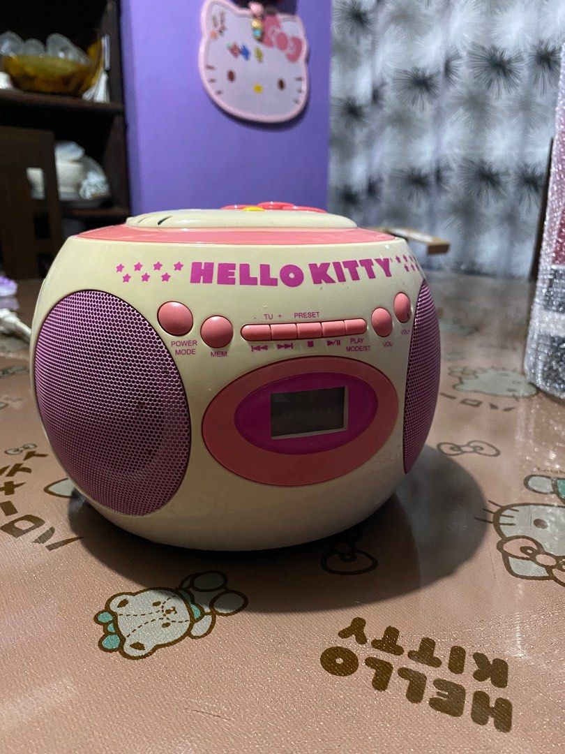 Hello Kitty Bluetooth Cd Boombox with AM/FM Stereo Radio and Digital