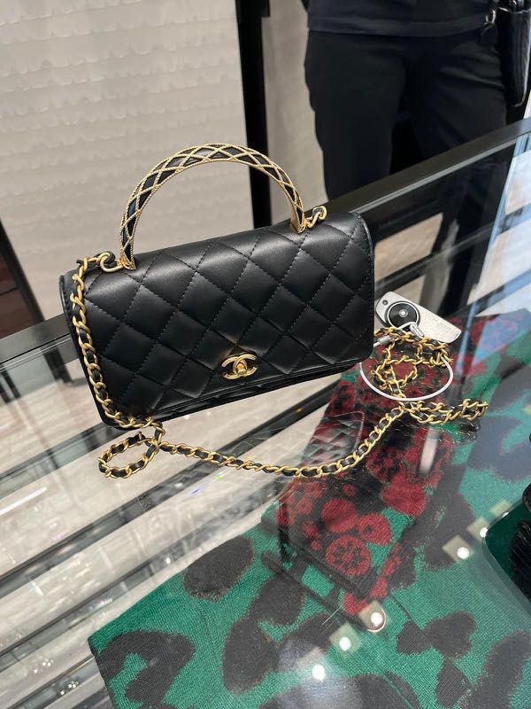Chanel woc hk sales