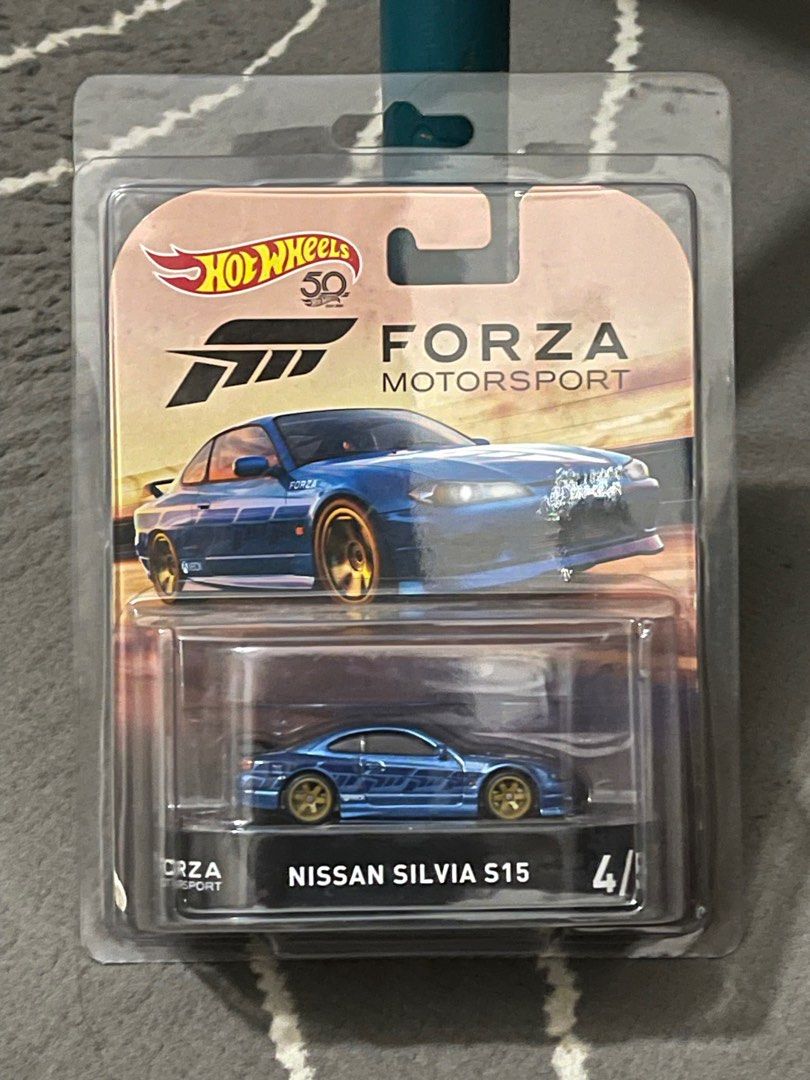 Hot Wheels Retro Entertainment Forza Nissan Silvia S15 include