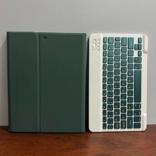 iPad 5th/6th Gen Air 1/2 9.7 Keyboard Case