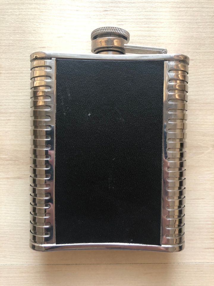 Jim Beam 6 oz. drinking flask (Category: Water Bottles & Tumblers) located in Manila. Submitted by manwithnoname07 (Listing ID 1242547886, Image 2). Description: Jim Beam 6 oz. drinking flask - price: php 450 - shipping fee/booking of courier care of buyer - location: Muntinlupa - Condition: pre-owned, WYSIWYG. - payment: Gcash or online bank deposit.