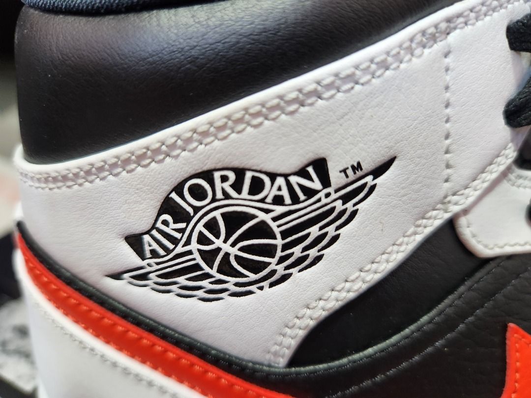 jordan aj 1 mid black chili red white