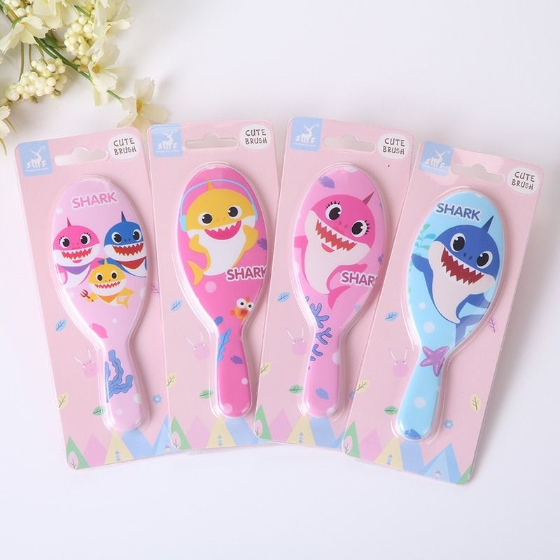 Baby shark shop hair brush