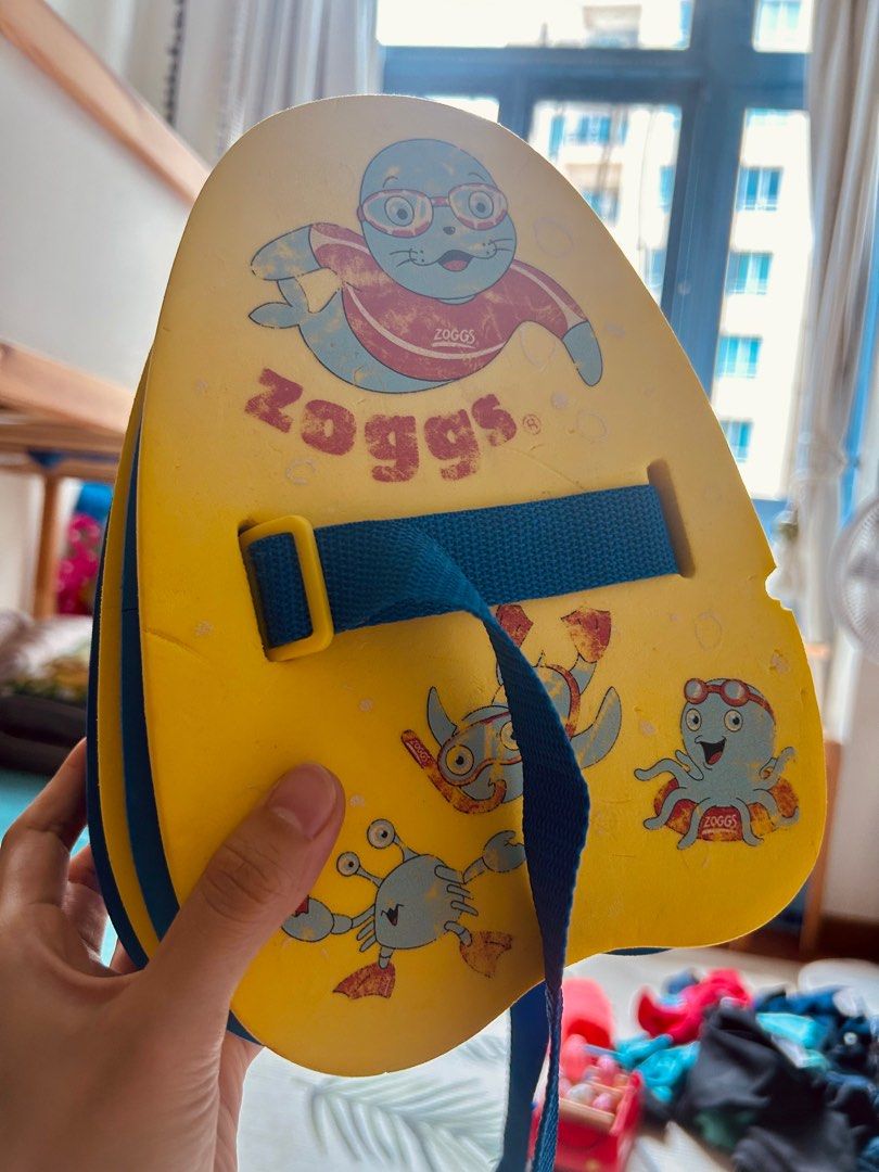 Argos zoggs outlet swim jacket