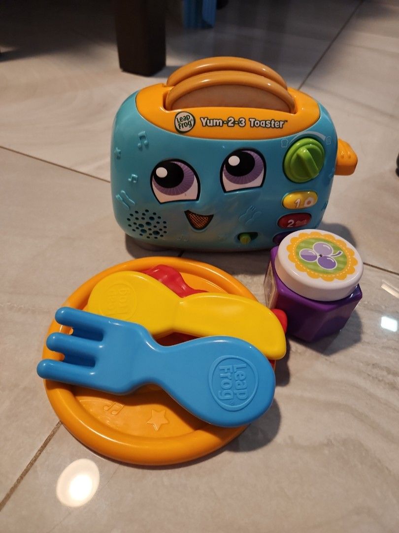 Leapfrog baby toaster, Hobbies & Toys, Toys & Games on Carousell