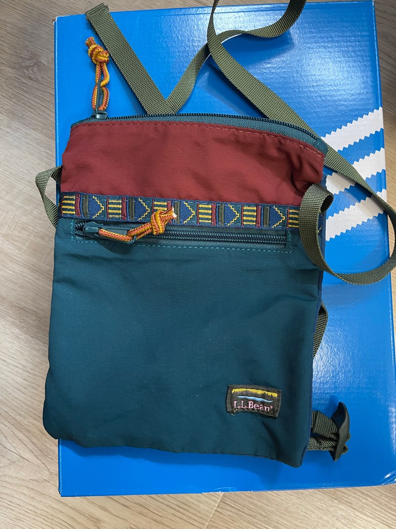 Ll bean 2024 shoulder bag
