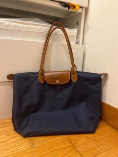 （分類：）位於 。 由 hleeanny 提交（商品編號 1242657366，圖片 1）。簡介： 。