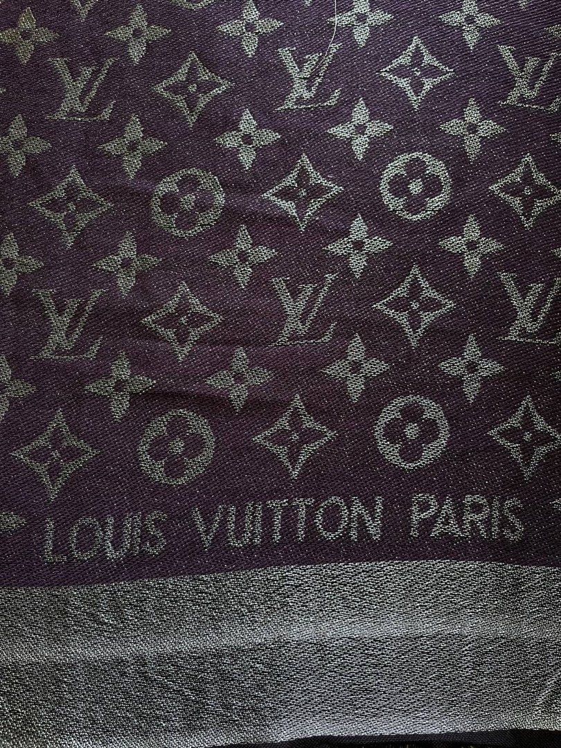 Louis Vuitton Chale Monogram Blanket Scarf, Women's Fashion