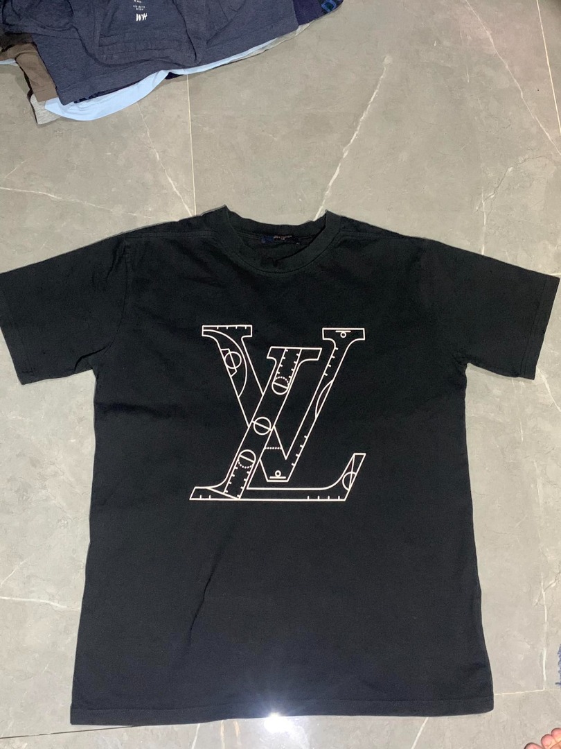 Louis Vuitton x NBA T-Shirt, Men's Fashion, Tops & Sets, Tshirts & Polo  Shirts on Carousell