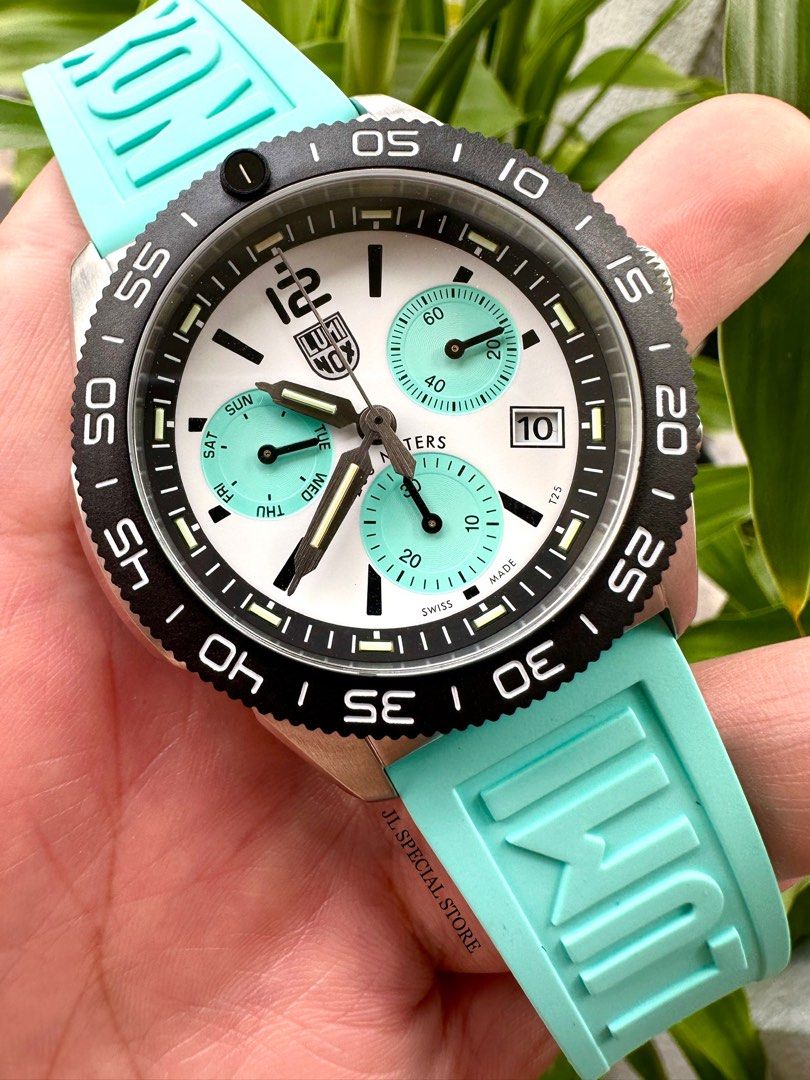 Luminox pacific diver top