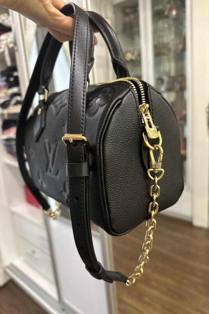 LV SPEEDY 20 (Black adjustable shoulder strap, Luxury, Bags & Wallets on  Carousell