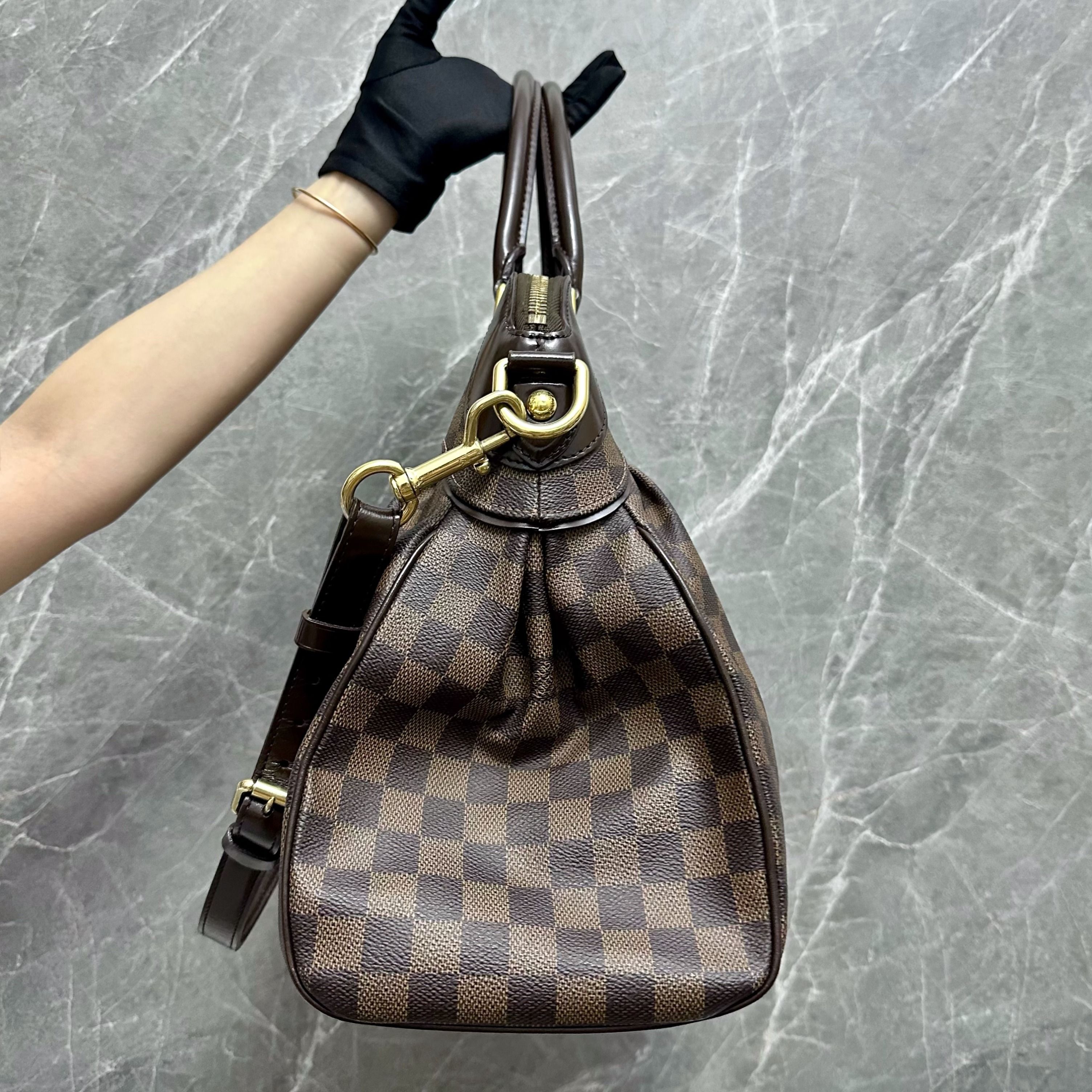 Louis Vuitton Damier Ebene Trevi GM Shoulder Bag - ShopperBoard