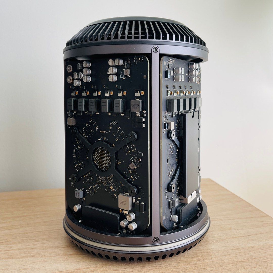 Mac Pro Trash Can - Xeon E5 / 64GB / 1TB, Computers & Tech, Desktops on ...