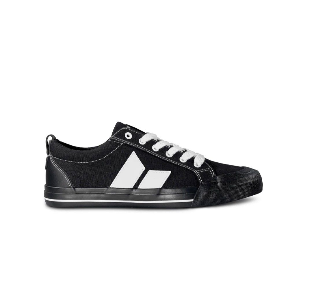 Macbeth on sale eliot shoes