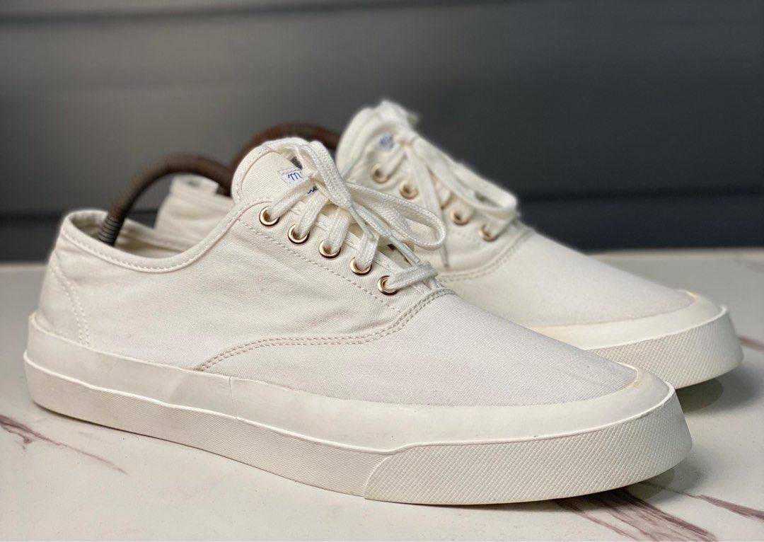 MAISON KITSUNE WHITE CANVAS LACED LOW TOP SNEAKERS Men s