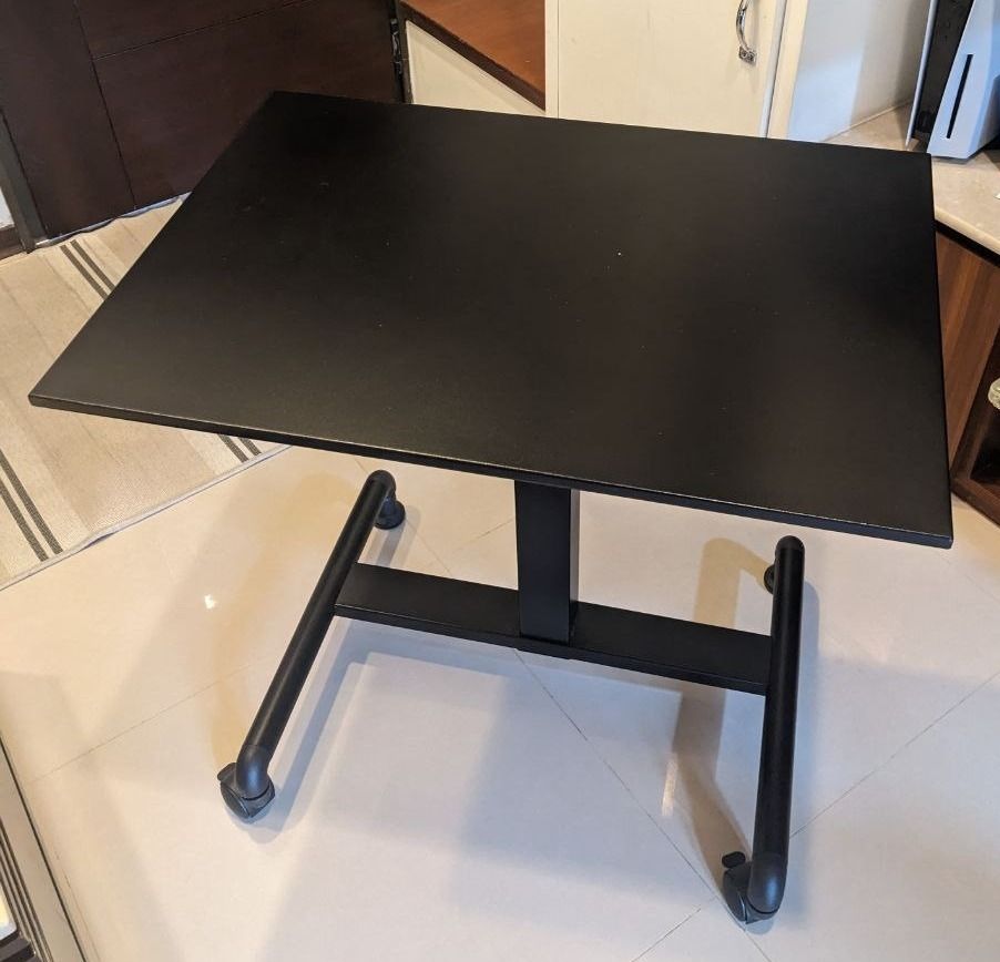 MALBUR 筆電桌, 升降式工作桌, 黑色 IKEA 照片瀏覽 2