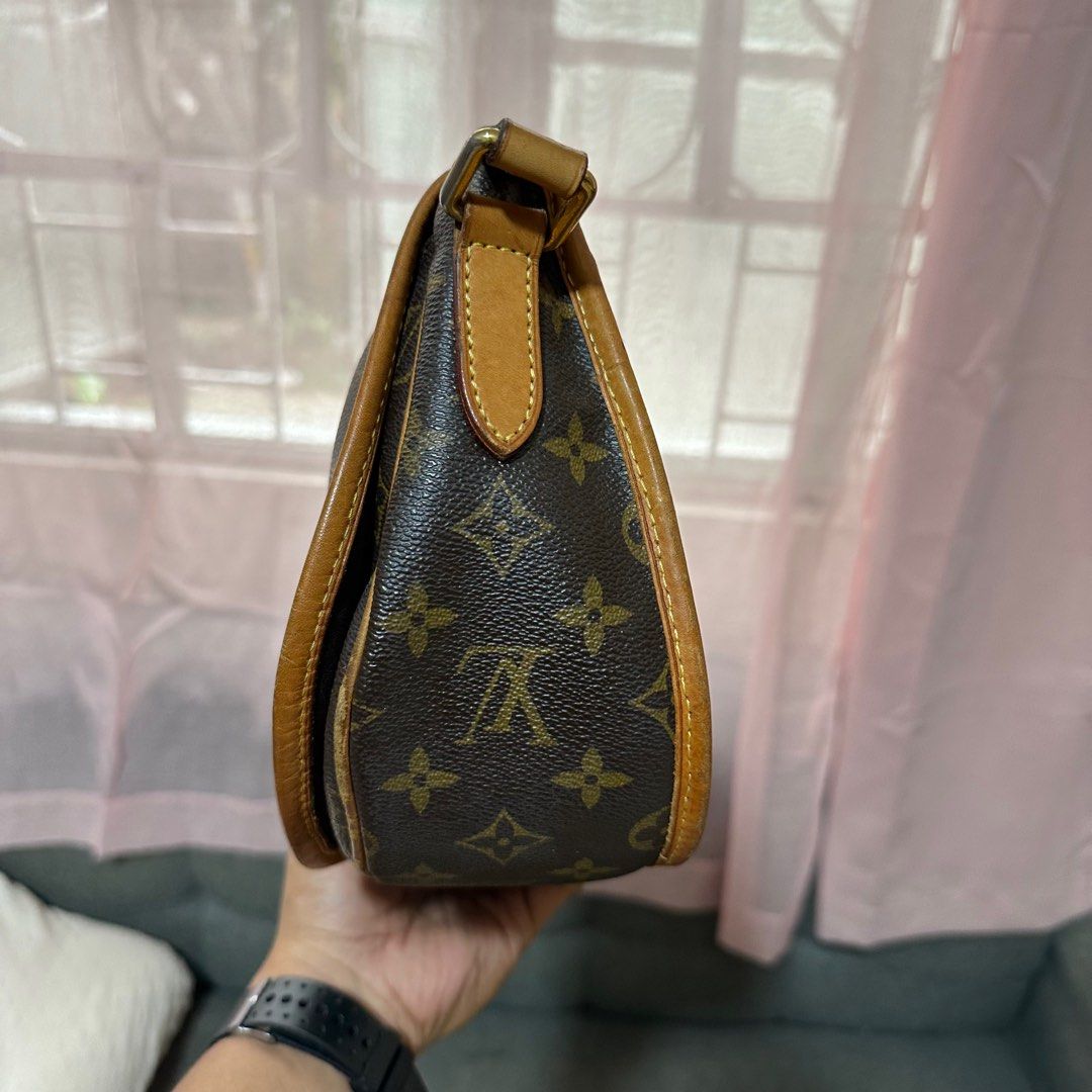 LOUIS VUITTON M40474 MONOGRAM MENILMONTANT PM CROSSBODY BAG, Luxury, Bags &  Wallets on Carousell