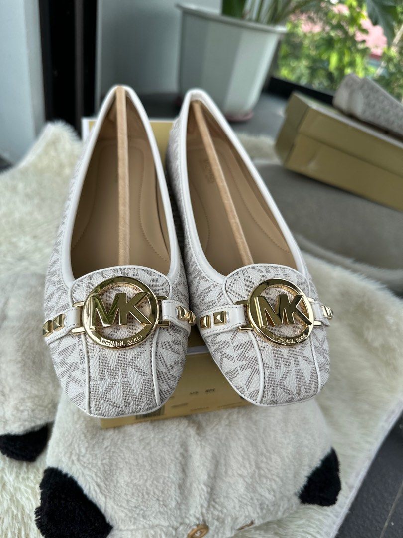 Michael kors size 8 sale