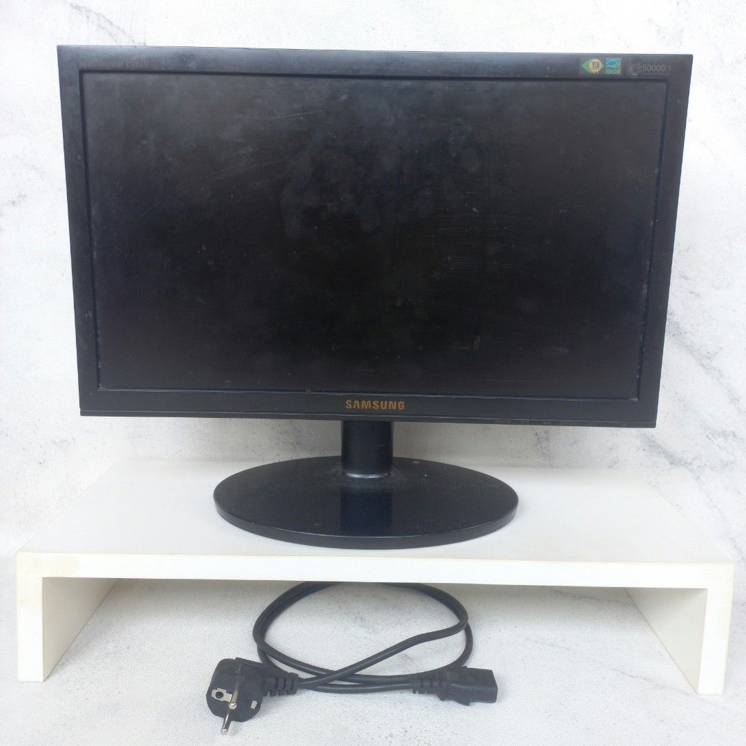 Monitor Samsung SyncMaster E1920, Elektronik, Komputer, Desktop di ...