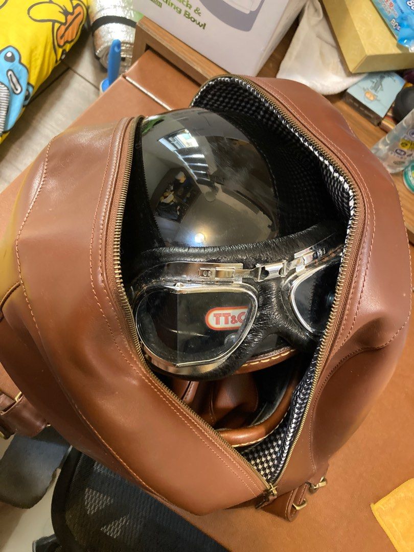 Neon& sons helmet bag 電單車頭盔袋, 名牌, 手袋及銀包- Carousell