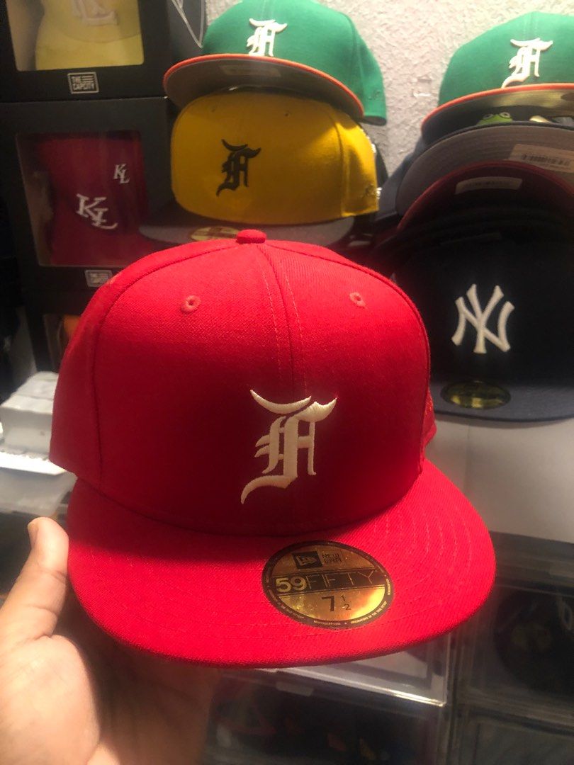 New Era Fear Of Gods 7 1/2 Red 59Fifty, Men's Fashion, Watches ...