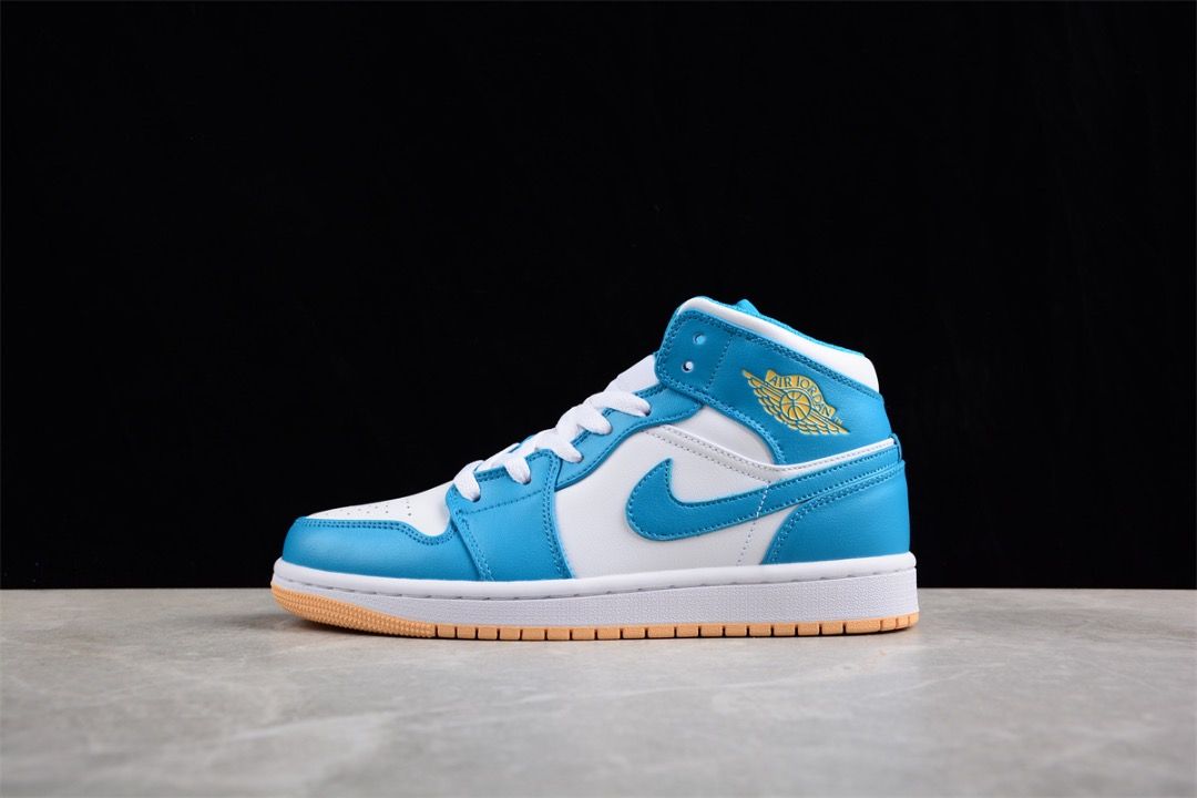 White and blue best sale jordan shoes