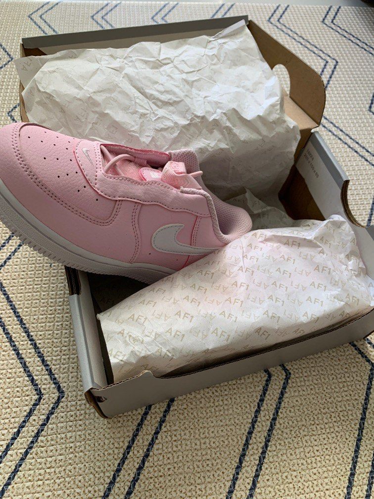Nike air new arrivals force 27 pink