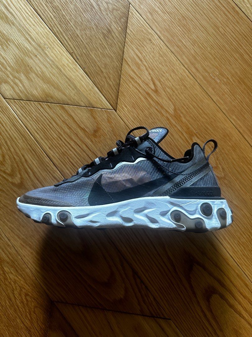 Nike react element 87 anthracite black on feet top