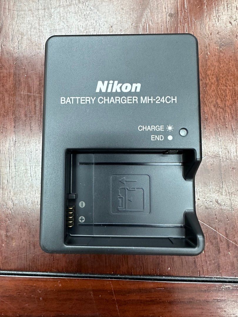 Nikon Battery Charger MH24, 攝影器材, 攝影配件, 電池及充電器 Carousell