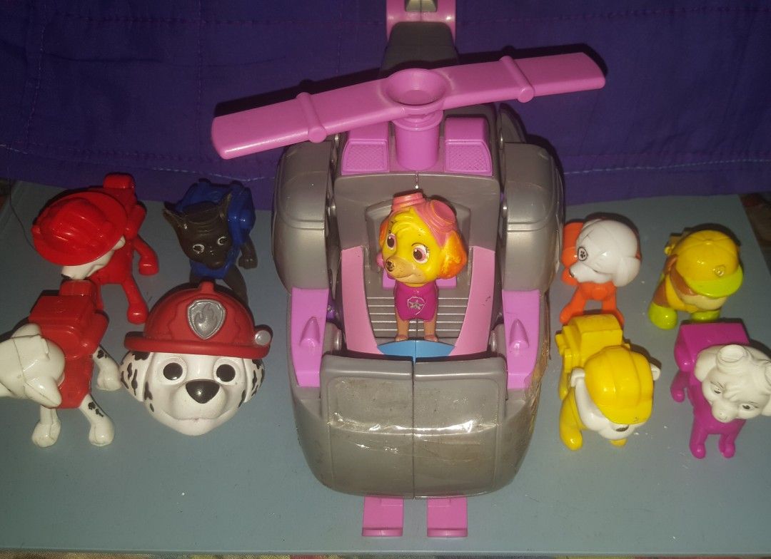 Paw patrol skye flip & hotsell fly transforming vehicle