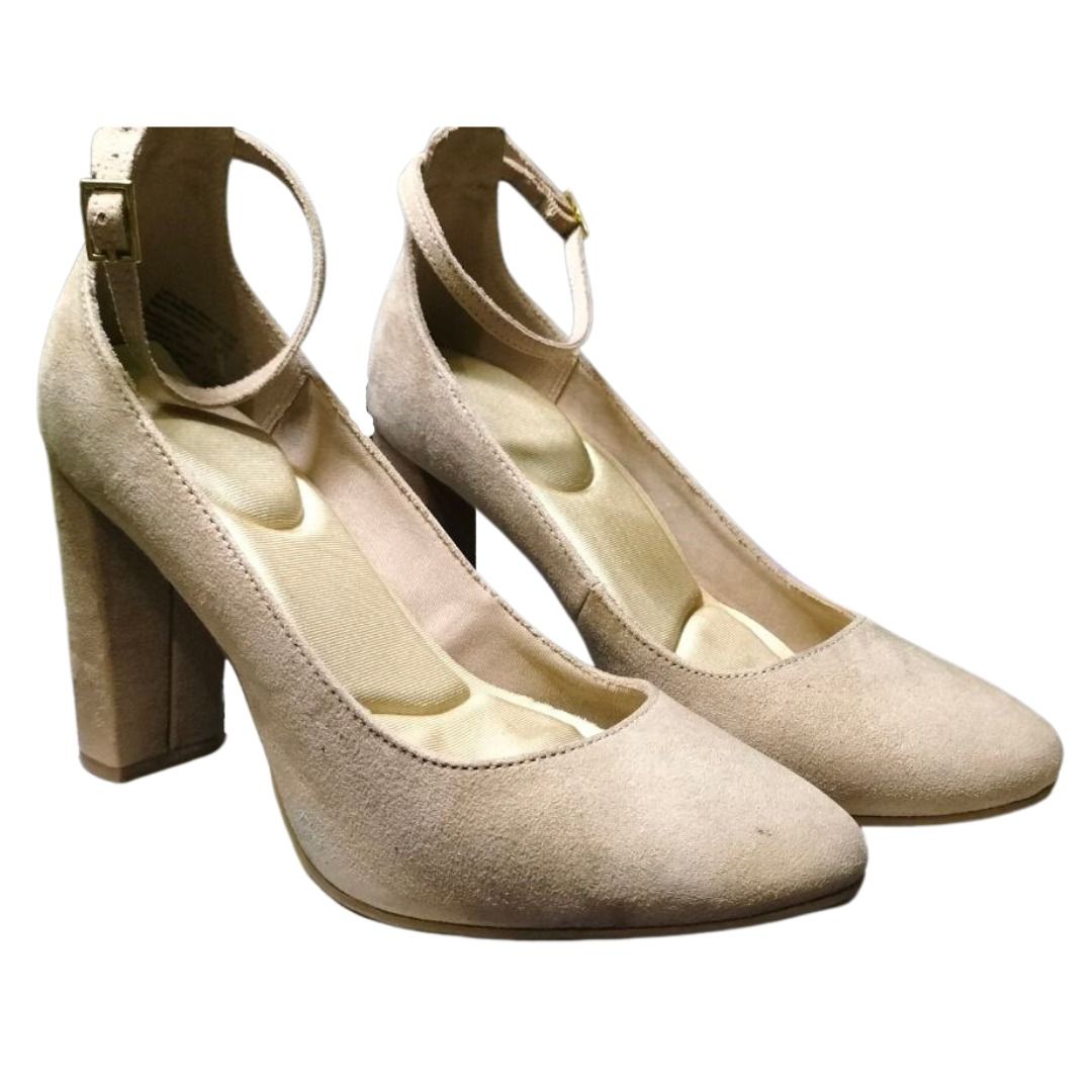 Payless beige shop heels