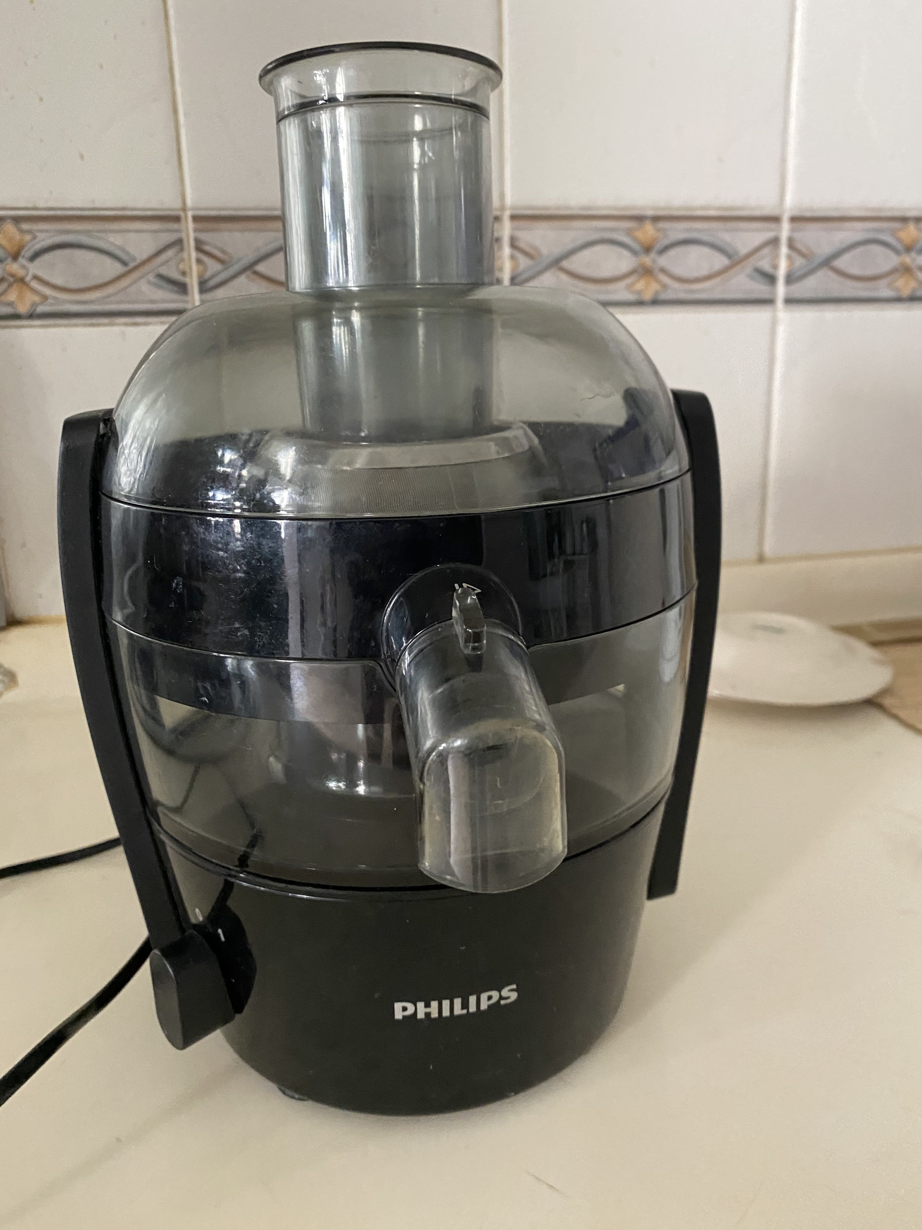 Philips Juicer HR1832, TV & Home Appliances, Kitchen Appliances