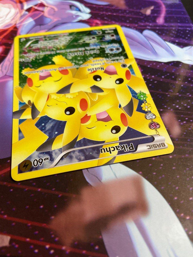 Pikachu Full Art Rc29/Rc32 Generations: Radiant Collection (GEN