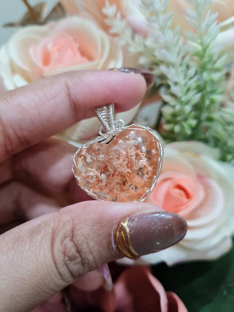 Quartz heart pendant sale