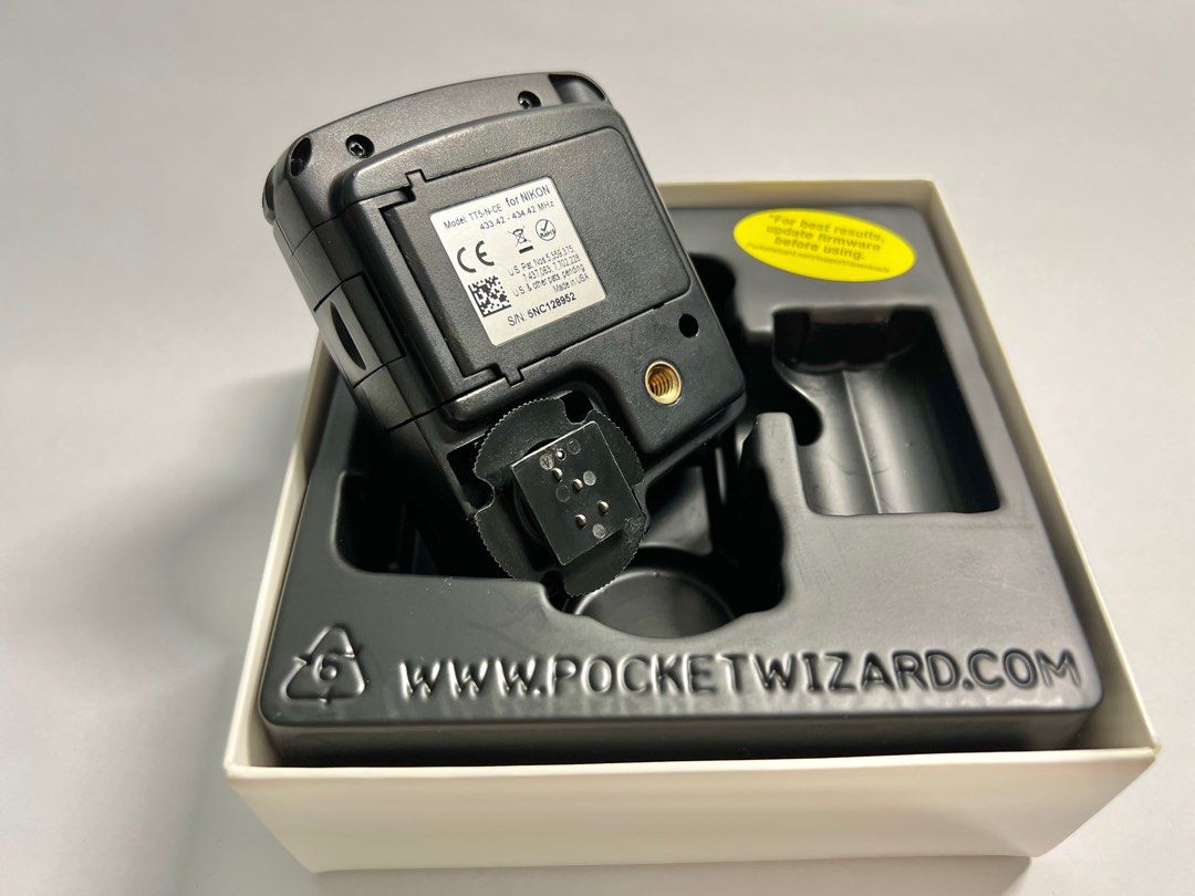 Pocket Wizard TT5, Photography, Photography Accessories, Flashes on
